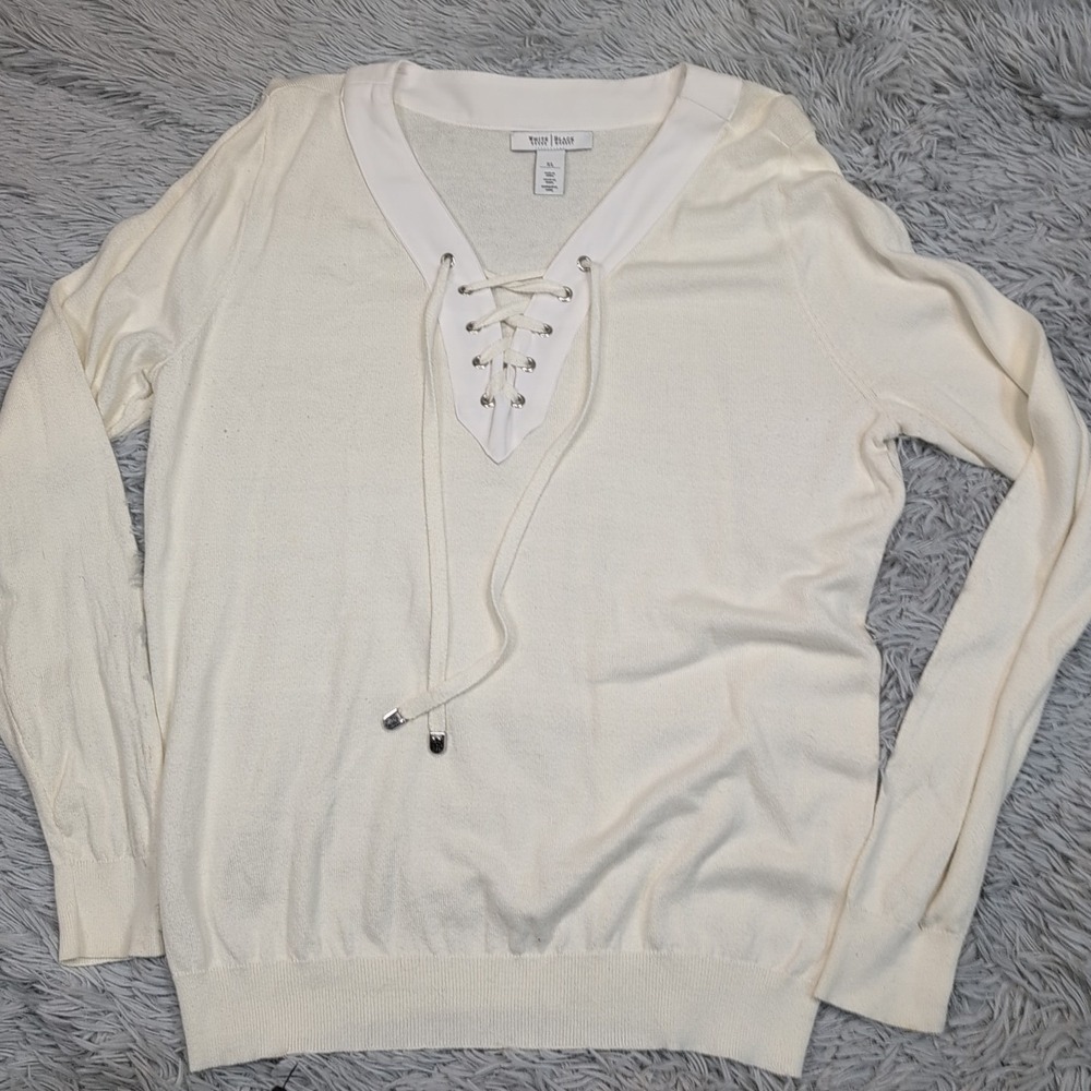 White House Black Market Shirt Womens XL White Top Preppy Casual‎ Soft Comfy